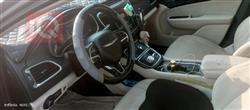 Chrysler 200